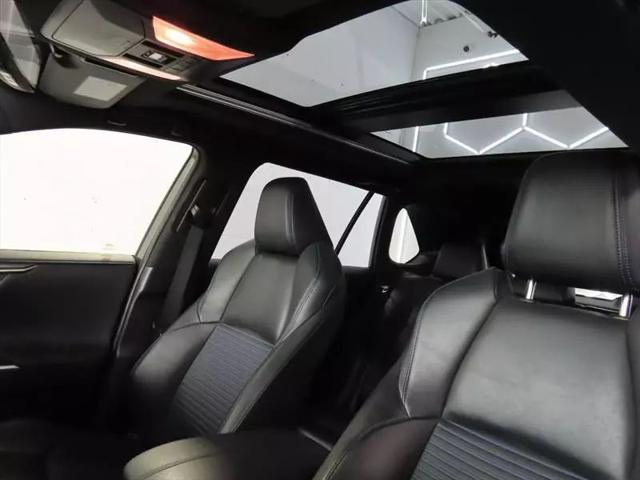 2020 Toyota RAV4 Hybrid XSE