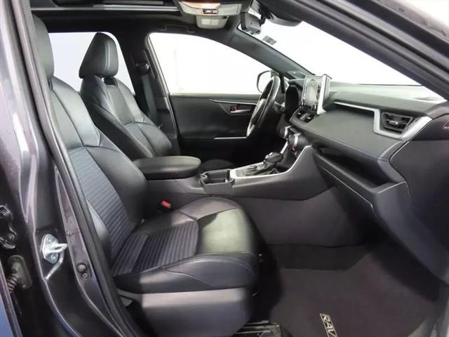2020 Toyota RAV4 Hybrid XSE