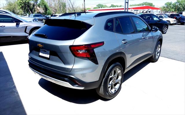 2025 Chevrolet Trax FWD LT