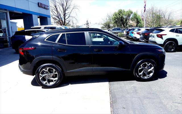 2025 Chevrolet Trax FWD LT