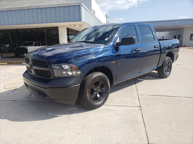 2024 RAM 1500 Classic Tradesman Crew Cab 4x4 57 Box
