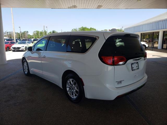2020 Chrysler Pacifica Touring