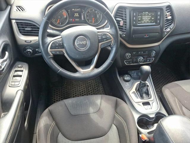 2016 Jeep Cherokee Altitude
