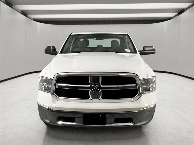 2023 RAM 1500 Classic SLT Crew Cab 4x4 57 Box