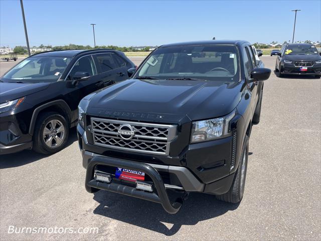 2022 Nissan Frontier Crew Cab SV 4x4