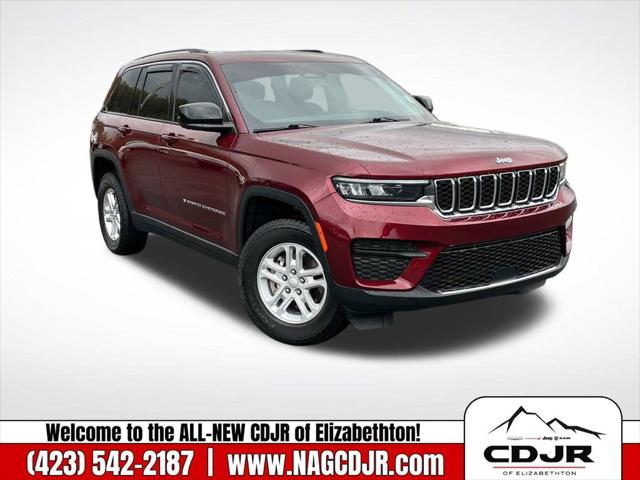 2023 Jeep Grand Cherokee Laredo 4x4