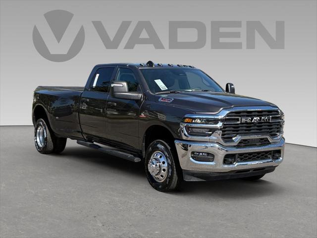 2025 RAM Ram 3500 RAM 3500 TRADESMAN CREW CAB 4X4 8 BOX 2025 RAM Ram 3500 RAM 3500 TRADESMAN CREW CAB 4X4 8 BOX