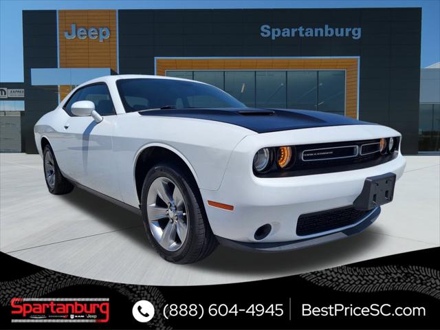 2016 Dodge Challenger SXT