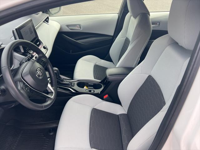 2025 Toyota Corolla Hatchback SE