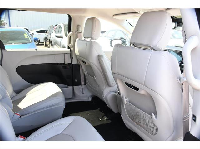 2021 Chrysler Pacifica Hybrid Touring L
