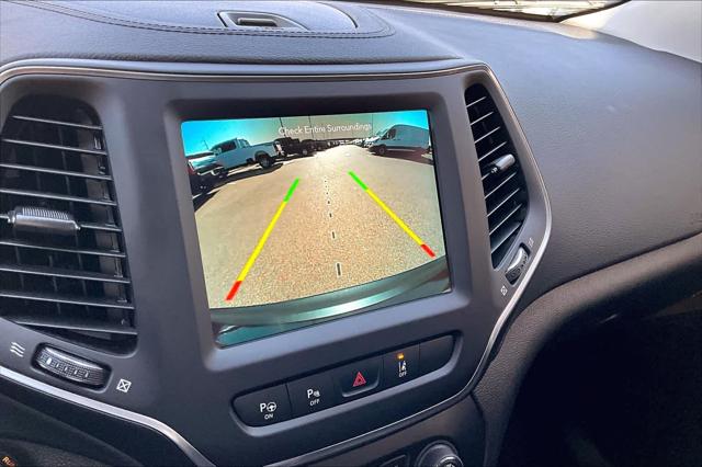 Used 2023 Jeep Cherokee For Sale in Lubbock, TX