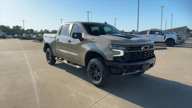 2022 Chevrolet Silverado 1500 4WD Crew Cab Short Bed ZR2