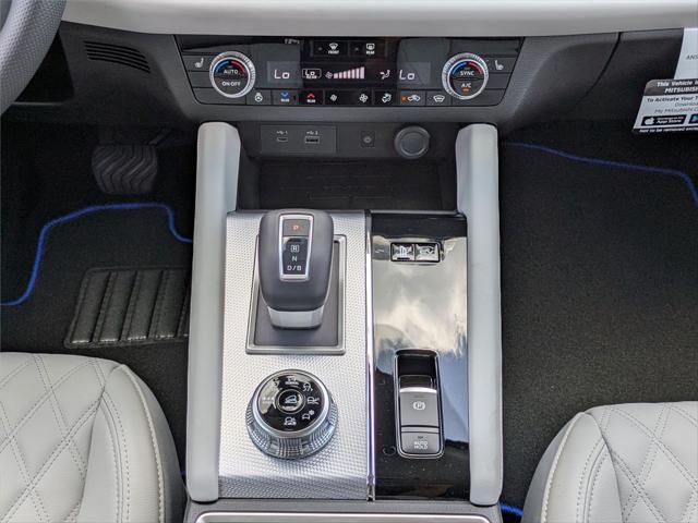2025 Mitsubishi Outlander PHEV SEL S-AWC