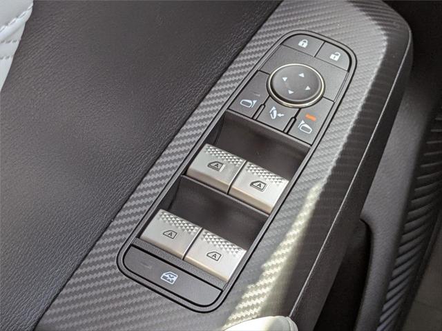 2025 Mitsubishi Outlander PHEV SEL S-AWC