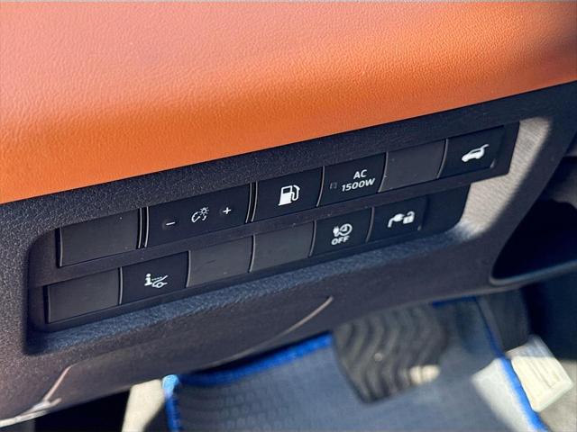 2025 Mitsubishi Outlander PHEV SEL S-AWC