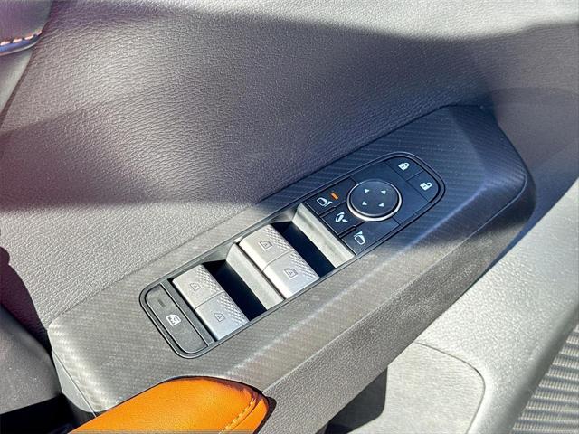 2025 Mitsubishi Outlander PHEV SEL S-AWC