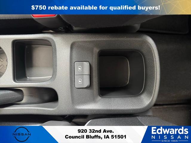 2025 Nissan Versa 1.6 S