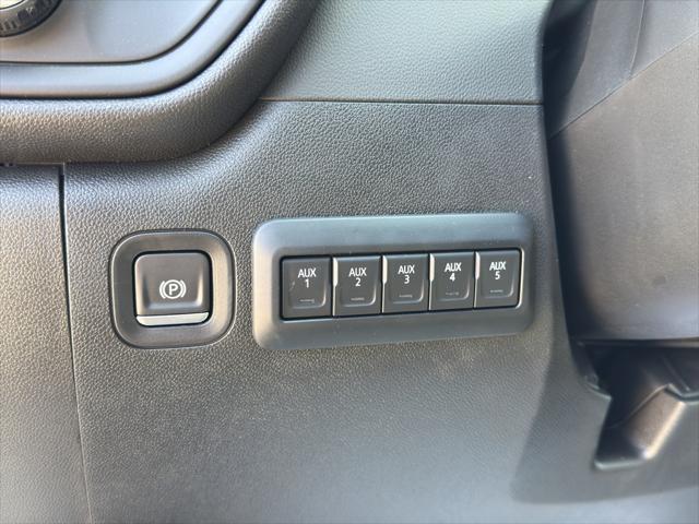 2025 Chevrolet Silverado 3500HD 4WD Double Cab Long Bed Work Truck