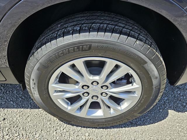 2025 Cadillac XT5 FWD Luxury