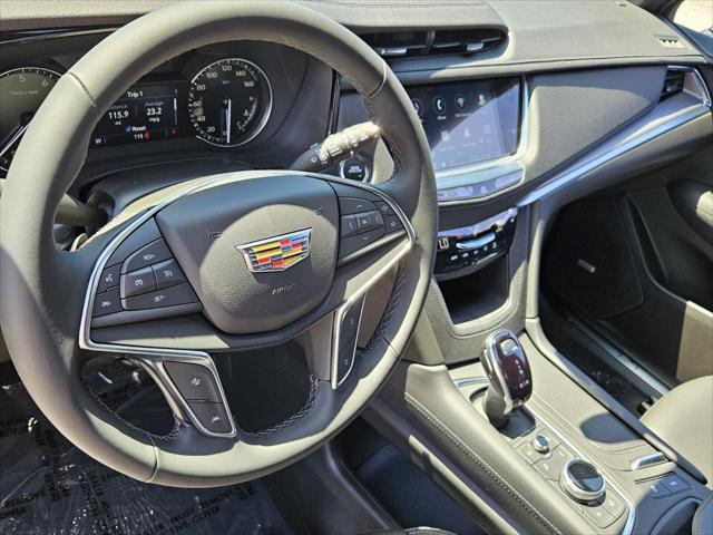 2025 Cadillac XT5 FWD Luxury