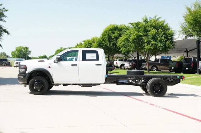 2025 RAM Ram 5500 Chassis Cab RAM 5500 TRADESMAN CHASSIS CREW CAB 4X4 84 CA