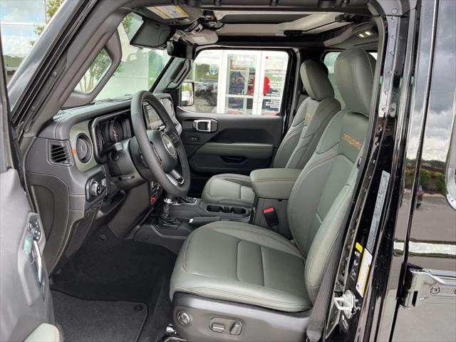 2025 Jeep Gladiator GLADIATOR MOJAVE X 4X4