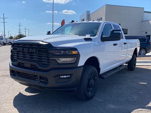2025 RAM Ram 2500 RAM 2500 TRADESMAN CREW CAB 4X4 8 BOX