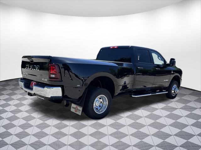2025 RAM Ram 3500 RAM 3500 LONE STAR CREW CAB 4X4 8 BOX