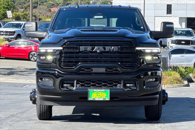 2025 RAM Ram 3500 RAM 3500 LARAMIE CREW CAB 4X4 8 BOX