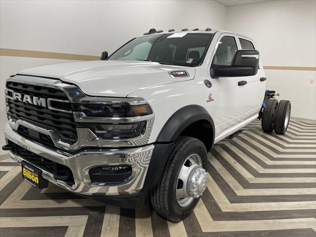 2025 RAM Ram 5500 Chassis Cab RAM 5500 TRADESMAN CHASSIS CREW CAB 4X4 60 CA