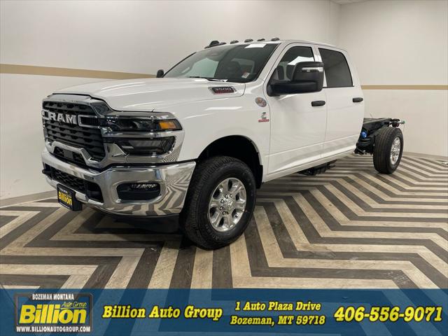2025 RAM Ram 3500 Chassis Cab RAM 3500 TRADESMAN CREW CAB CHASSIS 4X4 60 CA