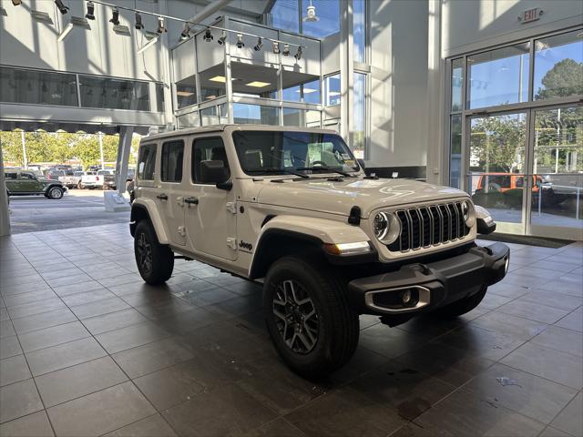 2025 Jeep Wrangler WRANGLER 4-DOOR SAHARA
