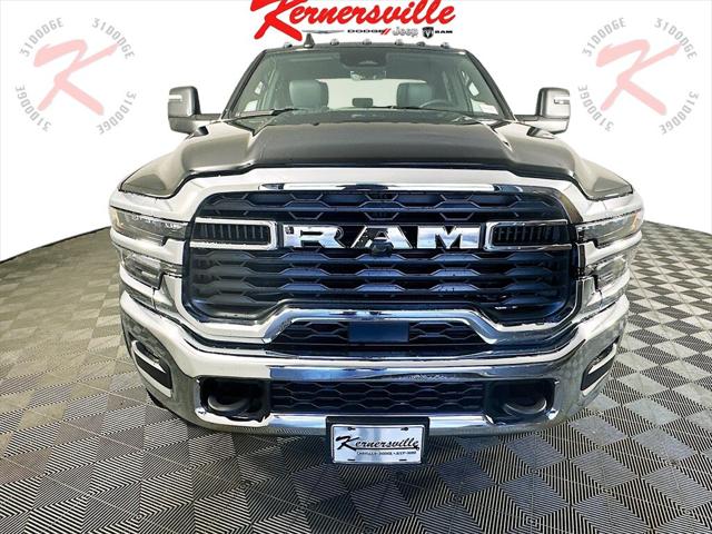 2025 RAM Ram 5500 Chassis Cab RAM 5500 TRADESMAN CHASSIS CREW CAB 4X4 84 CA