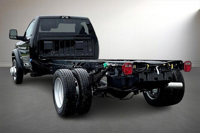 2025 RAM Ram 5500 Chassis Cab RAM 5500 BIG HORN CHASSIS REGULAR CAB 4X4 120 CA 2025 RAM Ram 5500 Chassis Cab RAM 5500 BIG HORN CHASSIS REGULAR CAB 4X4 120 CA