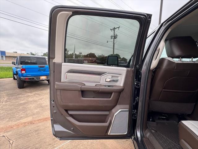 2025 Ram 2500 Laramie Mega Cab 4x4 6'4" Box