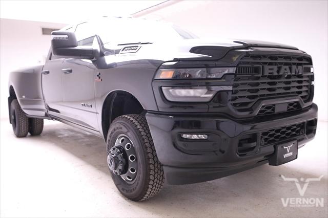 2025 RAM Ram 3500 RAM 3500 LONE STAR CREW CAB 4X4 8 BOX