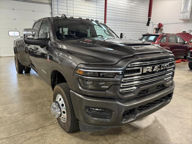 2025 RAM Ram 3500 RAM 3500 LARAMIE CREW CAB 4X4 8 BOX