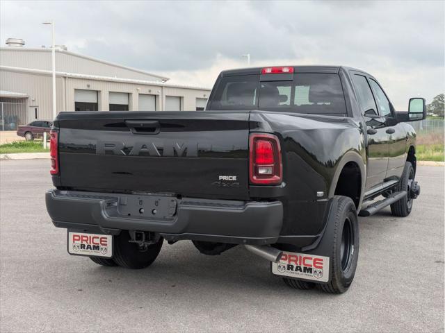 2025 RAM Ram 3500 RAM 3500 TRADESMAN CREW CAB 4X4 8 BOX