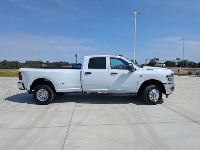2025 Ram 3500 Tradesman Crew Cab 4x4 8' Box