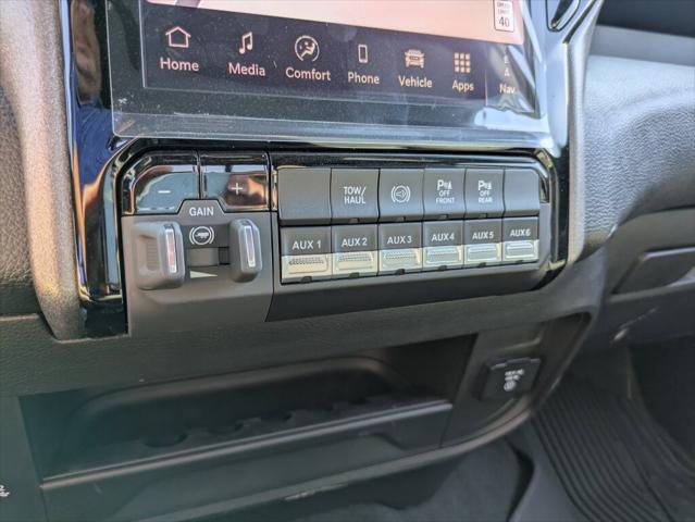 2025 Ram 3500 Tradesman Crew Cab 4x4 8' Box