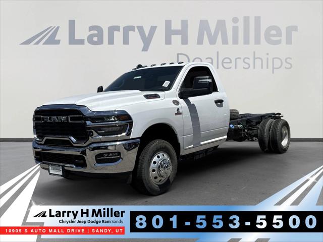 2025 RAM Ram 3500 Chassis Cab RAM 3500 TRADESMAN CHASSIS REGULAR CAB 4X4 84 CA