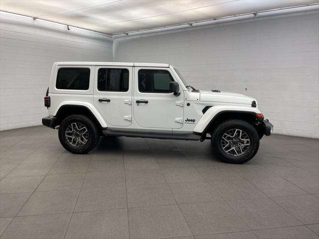 2025 Jeep Wrangler WRANGLER 4-DOOR SAHARA