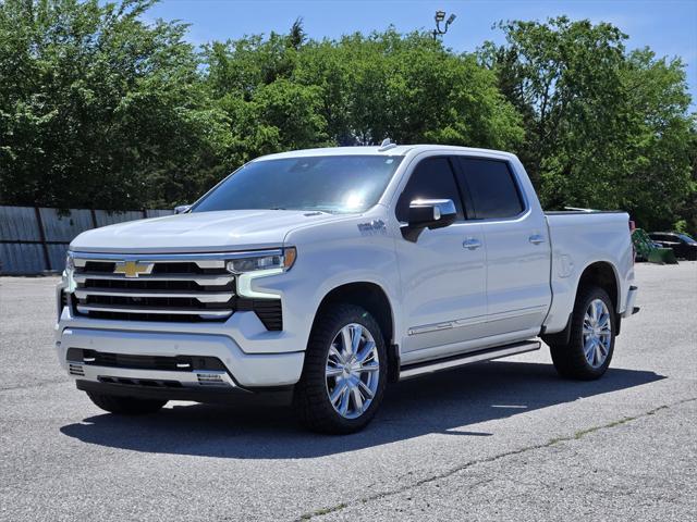 2023 Chevrolet Silverado 1500 4WD Crew Cab Short Bed High Country
