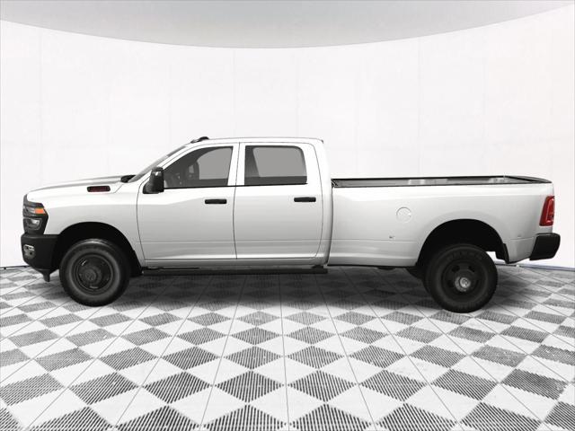 2025 RAM Ram 3500 RAM 3500 TRADESMAN CREW CAB 4X4 8 BOX