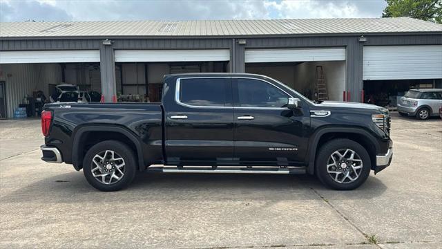 2024 GMC Sierra 1500 4WD Crew Cab Short Box SLT