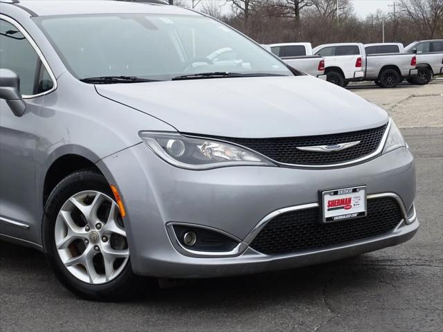 2020 Chrysler Pacifica Touring L