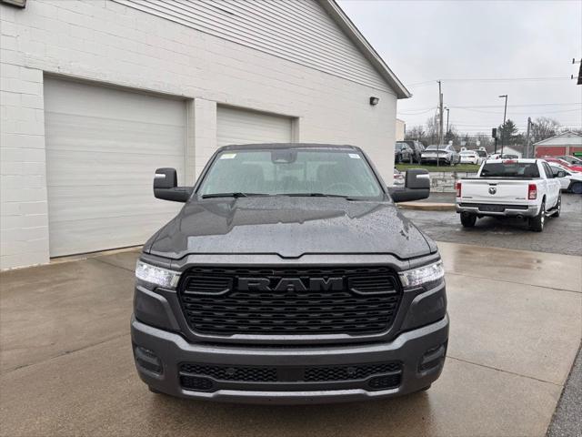 2025 RAM Ram 1500 RAM 1500 TRADESMAN CREW CAB 4X4 57 BOX