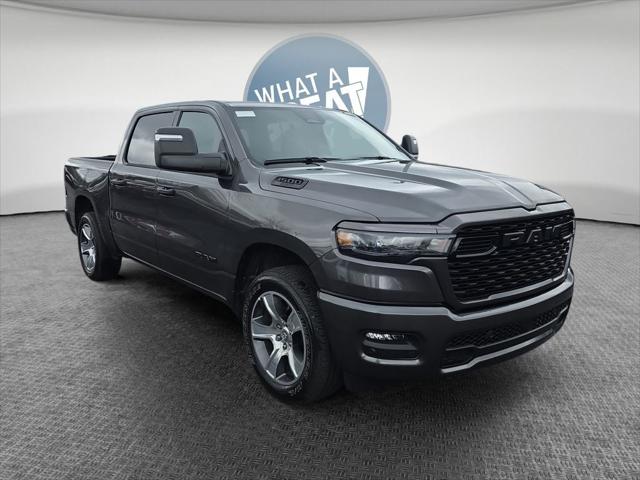 2025 RAM 1500 RAM 1500 TRADESMAN CREW CAB 4X4 57 BOX