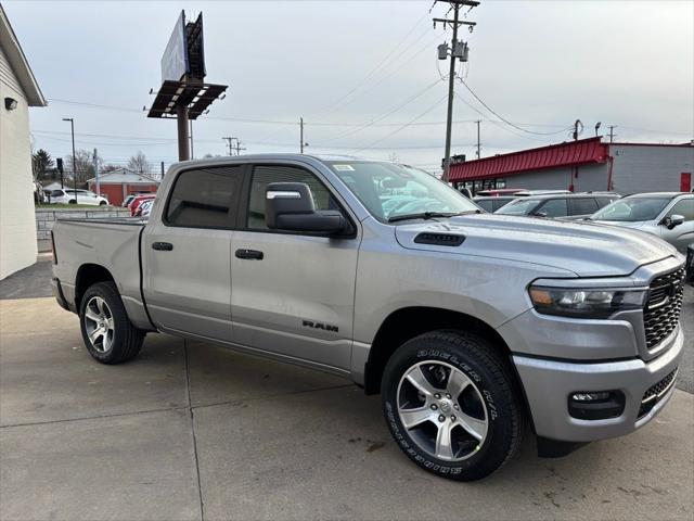 2025 RAM Ram 1500 RAM 1500 TRADESMAN CREW CAB 4X4 57 BOX