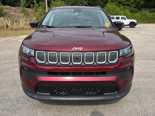 2022 Jeep Compass Latitude FWD
